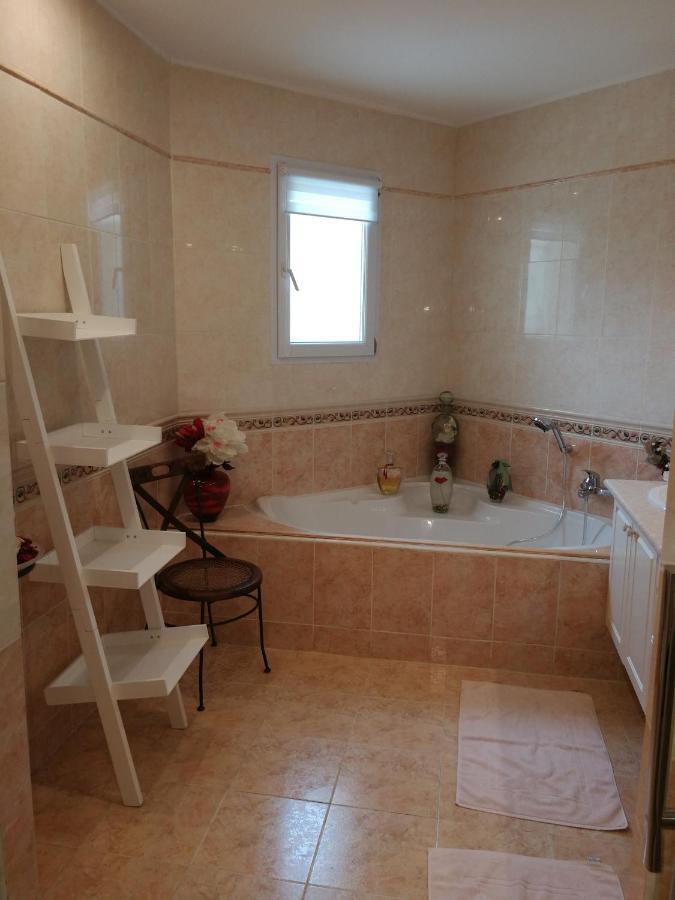 Bed and Breakfast Au Doux Repos Lucbardez-et-Bargues Экстерьер фото
