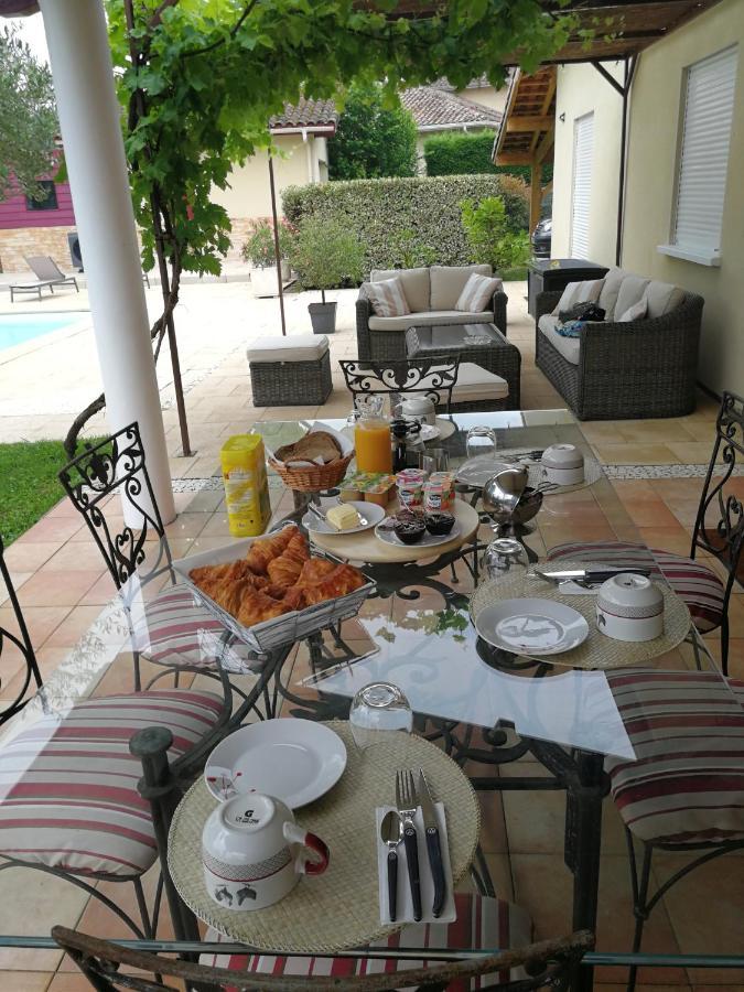 Bed and Breakfast Au Doux Repos Lucbardez-et-Bargues Экстерьер фото